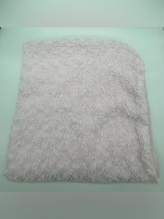 Other - Blanket & Beyond Pink Rosette/Swirl Sherpa Baby Blanket
